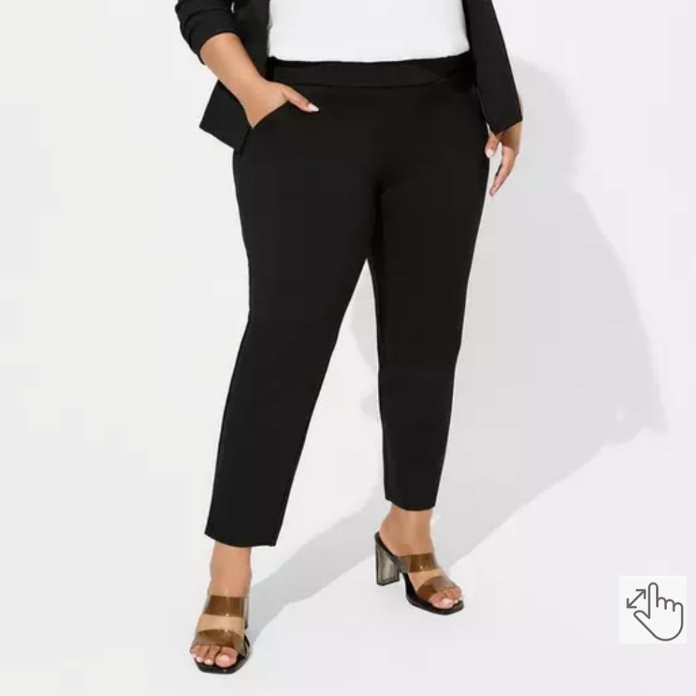 NWT AVA & VIV PLUS SIZE SKINNY ANKLE PULL ON PANT IN BLACK SIZE 3X